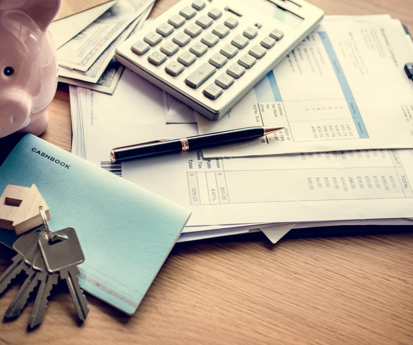 moving insurance and keys to house