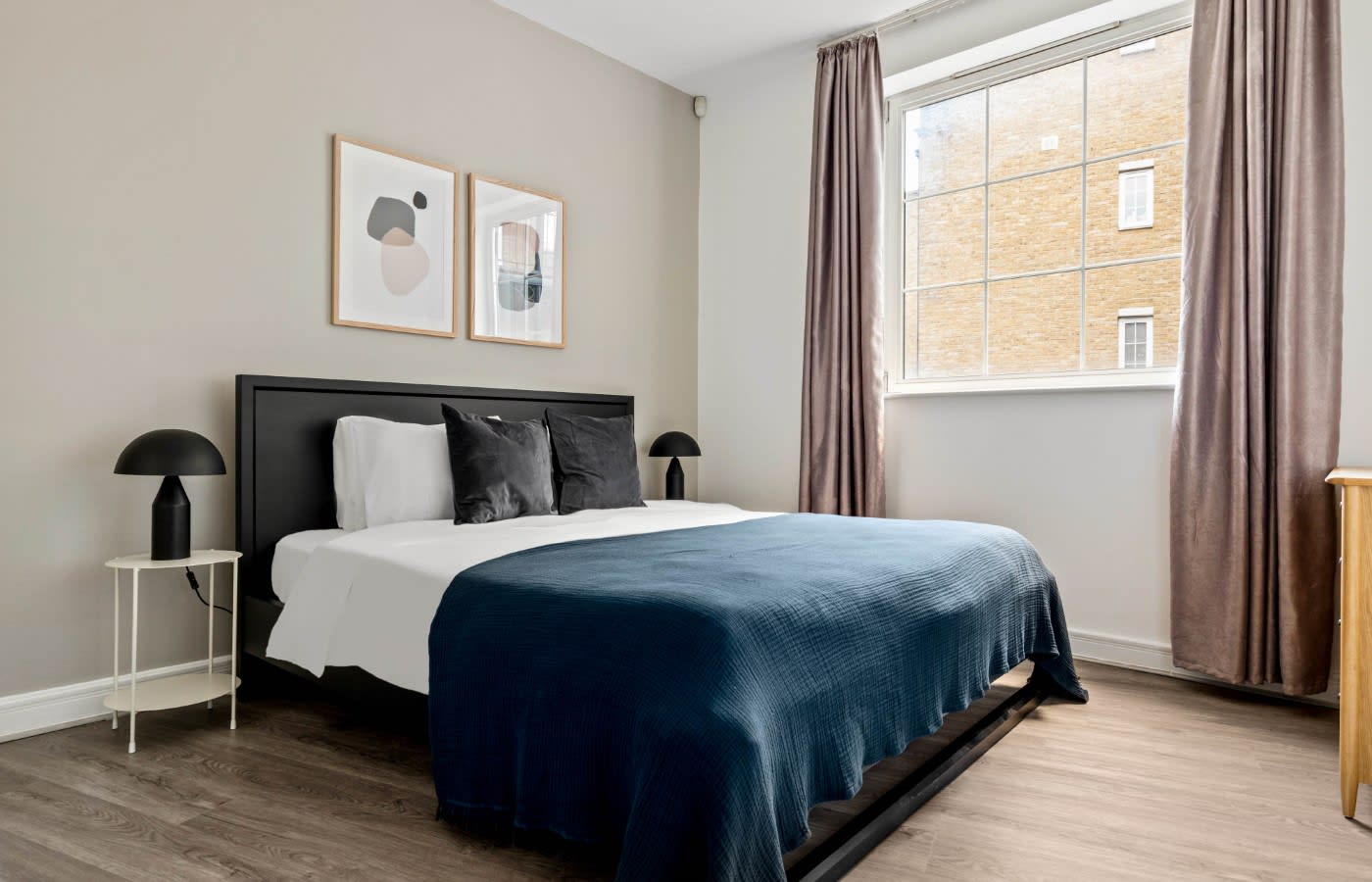 A living room in a furnished apartment in London