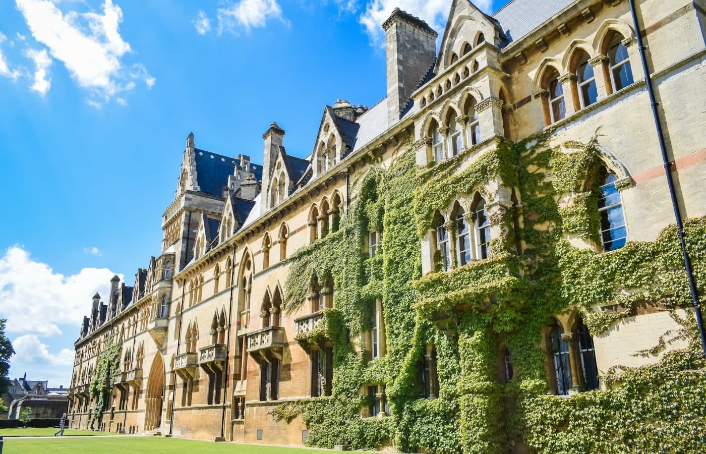Exterior façade of the Oxford University in the UK