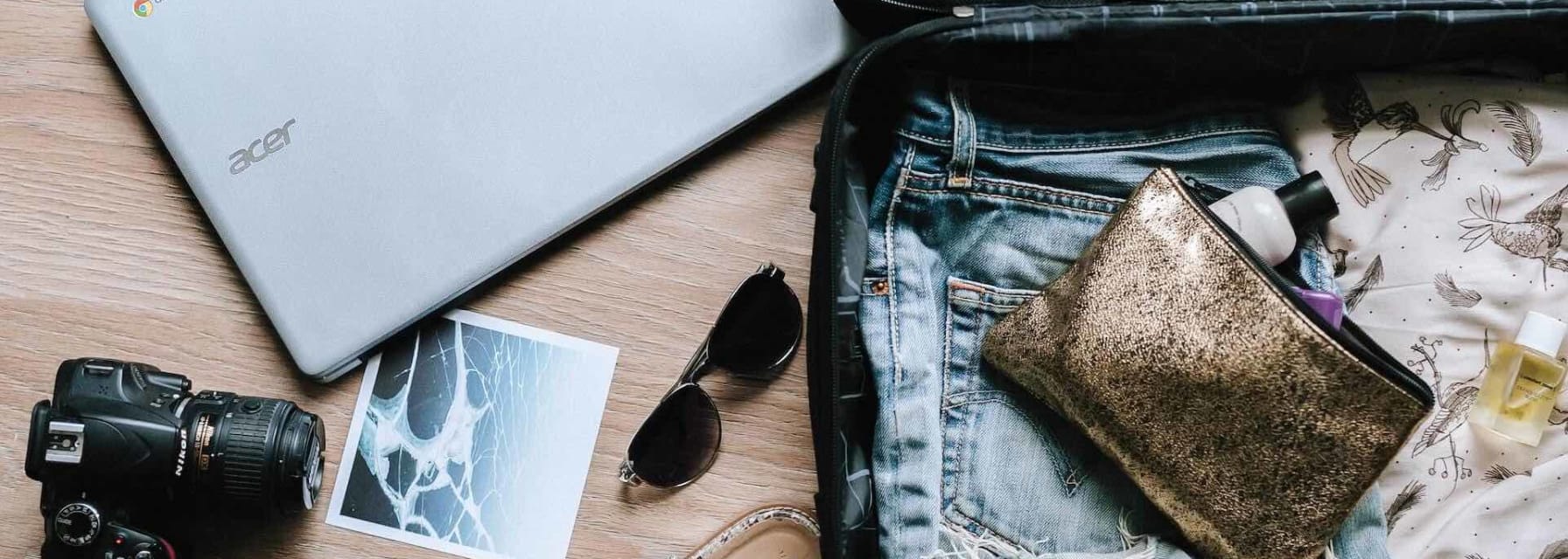 7 Surefire Tips to Lighten Your Heavy Purse Load