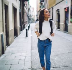 Female solo traveler in city