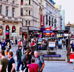 Crowd in Piccadilly Circus London
