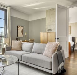 Blueground 1BR apartment NYC