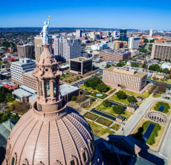the best neighborhoods in austin, tx