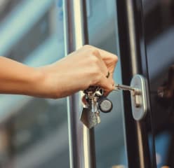 breaking a lease locking a door when moving out