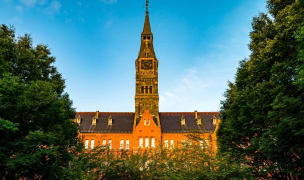 Façade of the Georgetown university main building