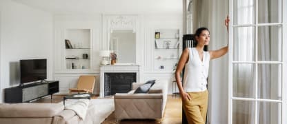 woman at Blueground apartment in Paris