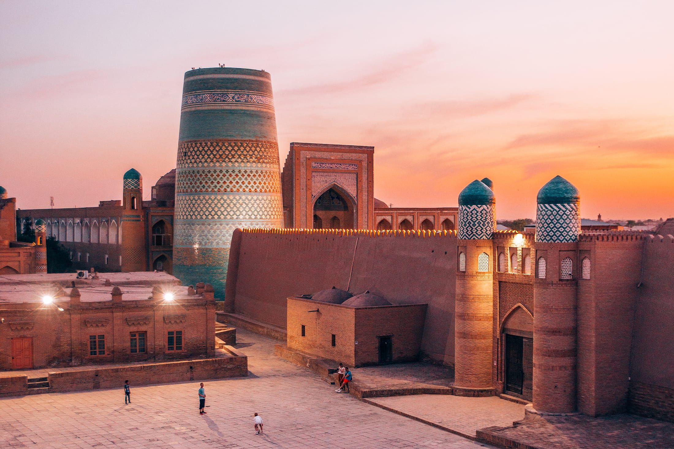 Khiva Walking Tour: Discover the Wonders of Ichan Kala with a Local