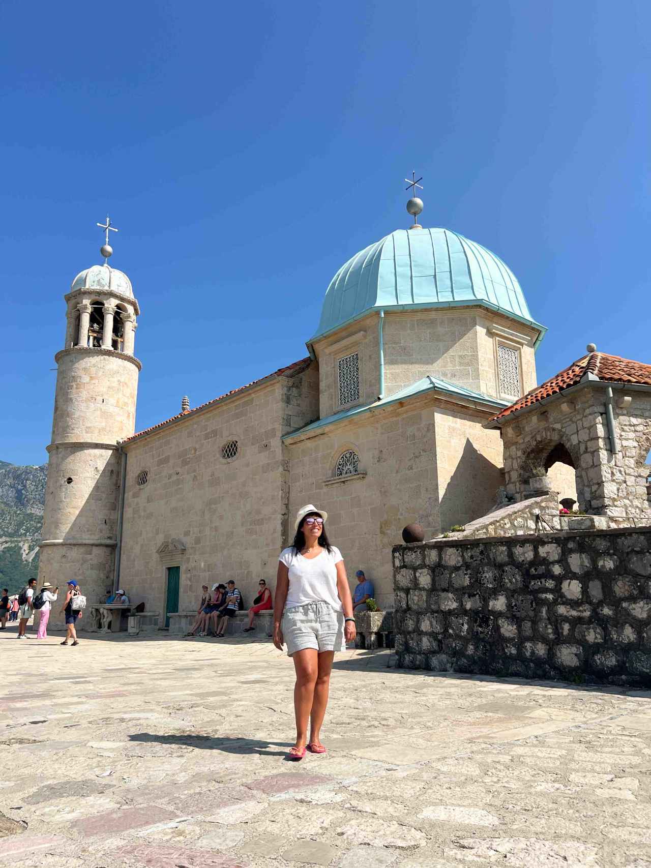 Montenegro Esencial: Descubriendo la esencia del país desde Kotor y Budva image