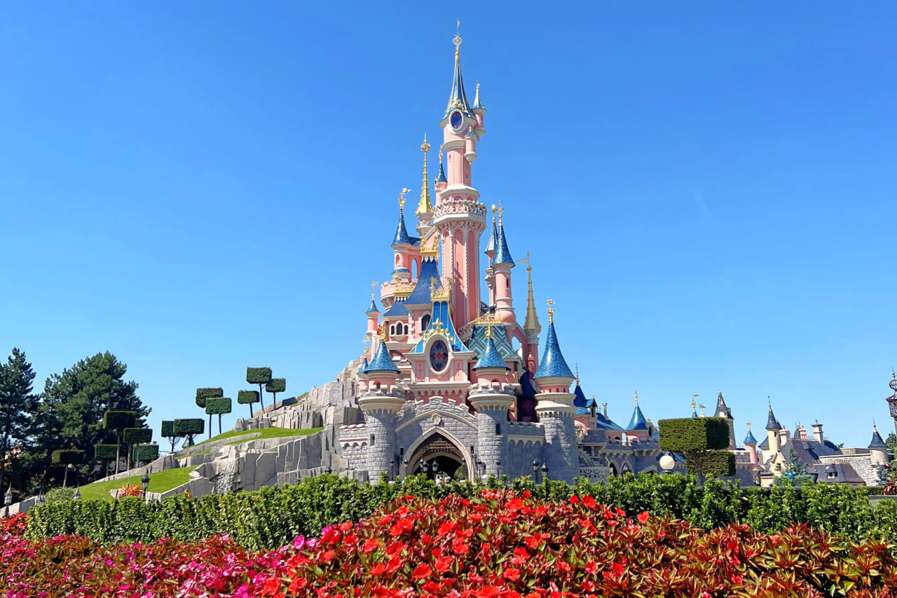 Escapada a Disneyland París hero image