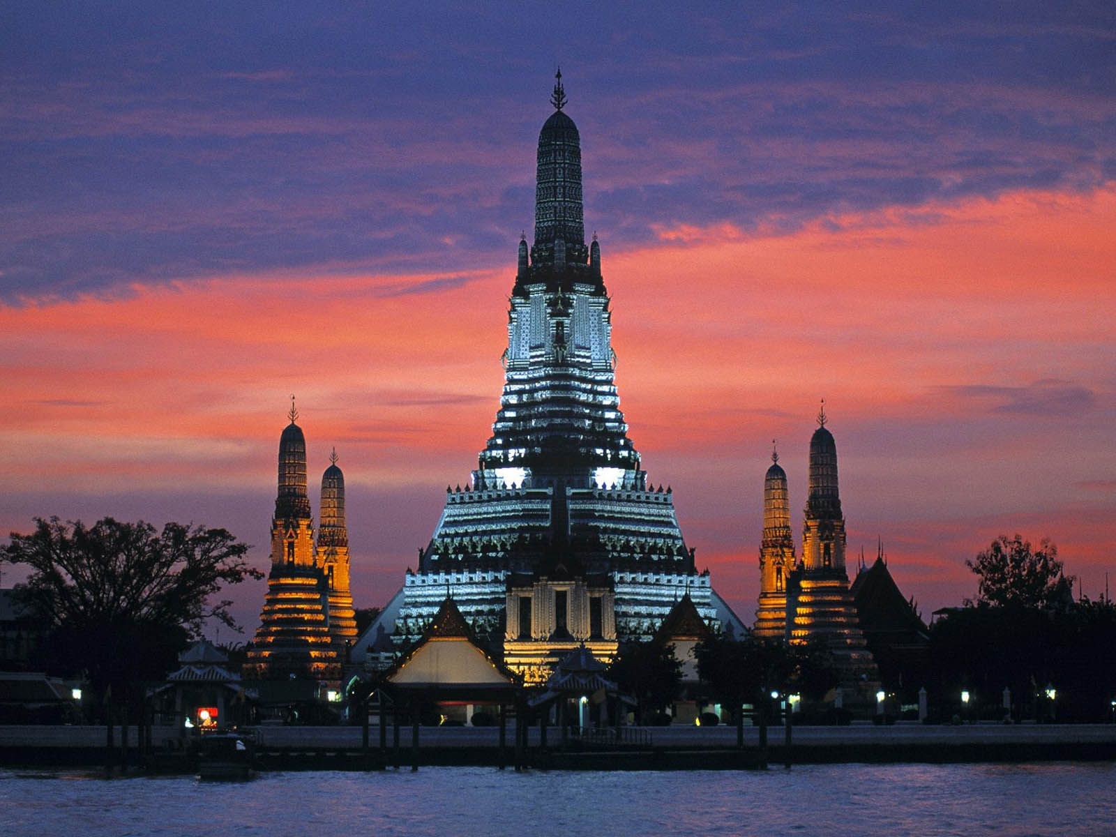 Tesoros del Sudeste Asiático: Bangkok, Chiang Mai, Krabi y las ruinas de Angkor hero image