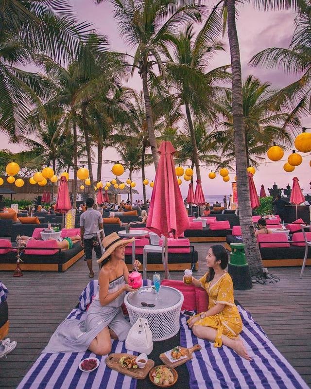 Woobar - Photo by @samishome