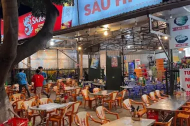 Lẩu bò Sáu Hít