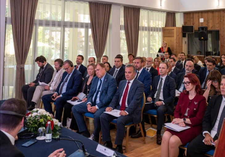 Македонските дипломати во Скопје ги прецизираат идните задачи на дипломатската мрежа