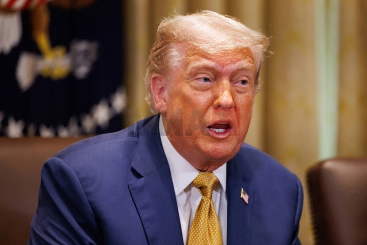 Трамп: Ормуска Теснина е исчистена од мини, секој што ќе постави нови ќе биде уништен