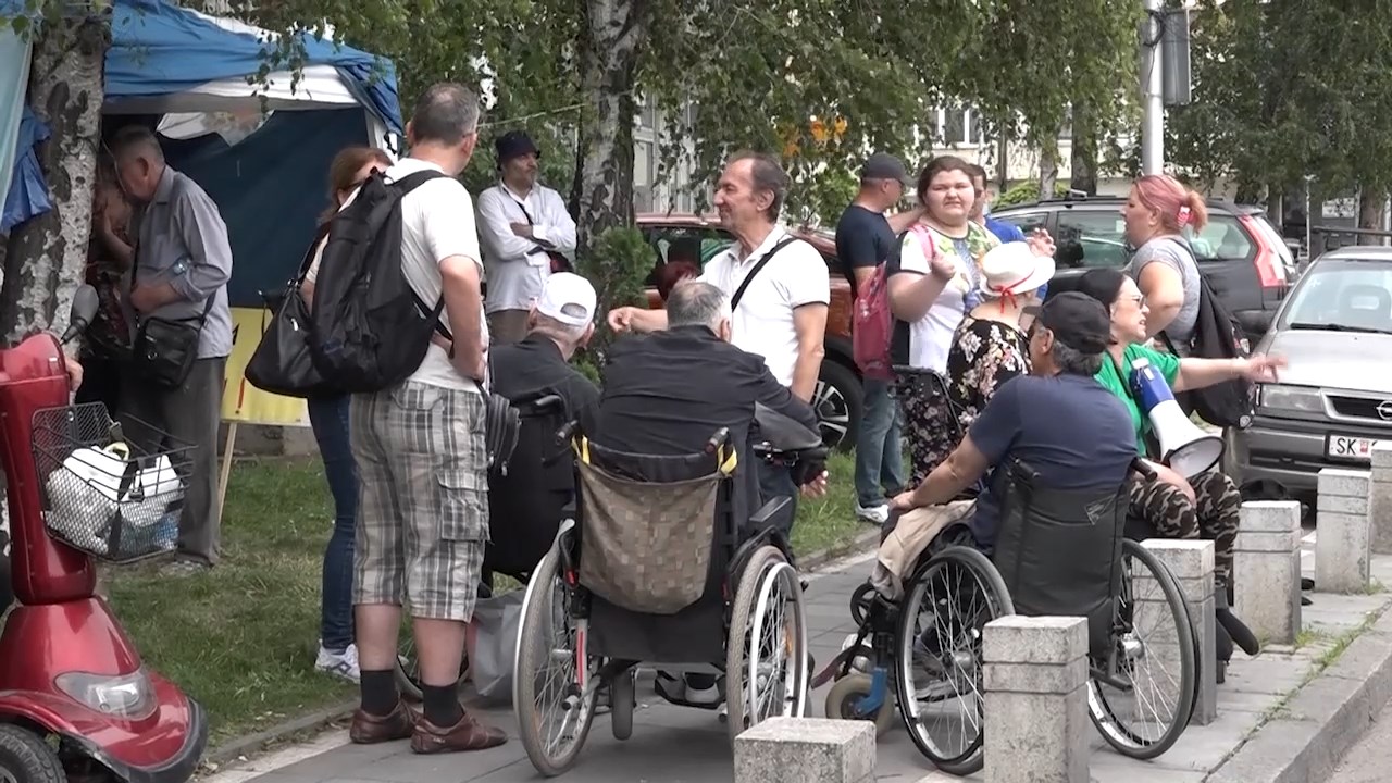 „Подај рака“ со иницијатива до градежните компании - сите новоизградени објекти да бидат достапни за  лицата со попреченост