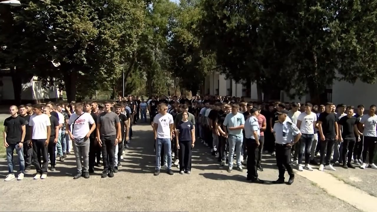 Само 11 Албанци во Средно полициско училиште