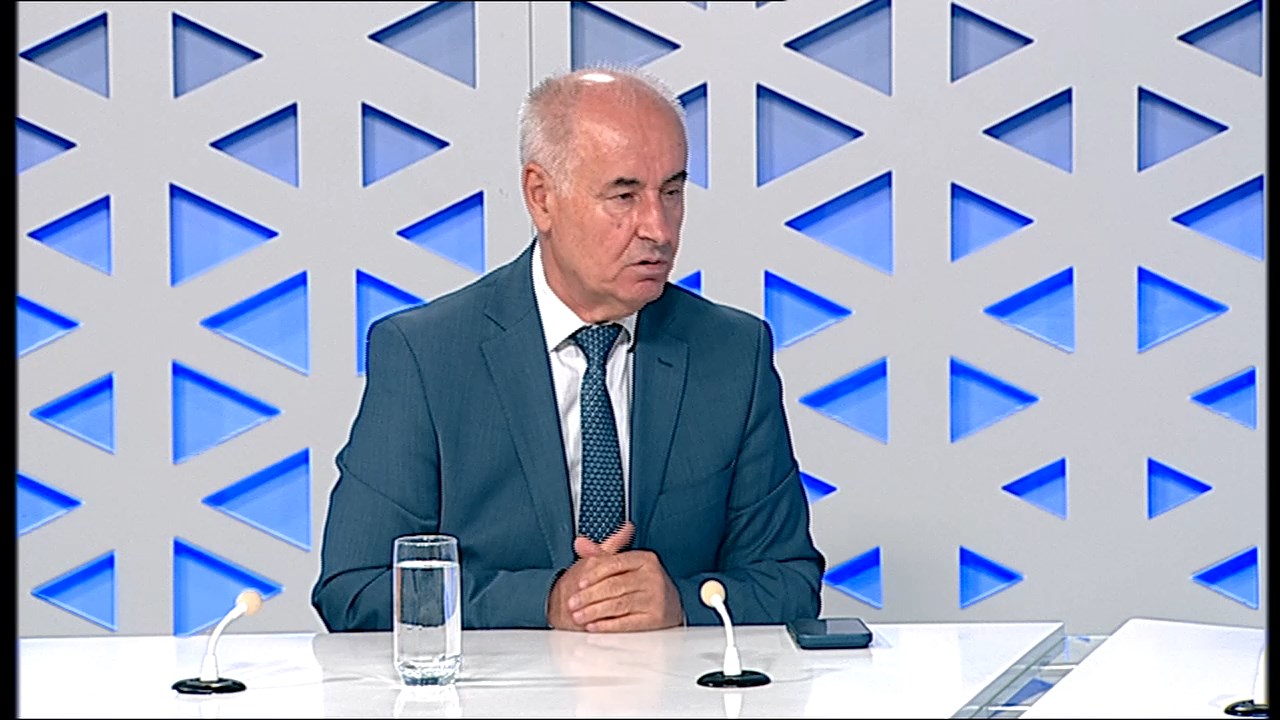 24 интервју со Насер Зибери, пратеник од првиот парламентарен состав, за минатото и иднината на државата
