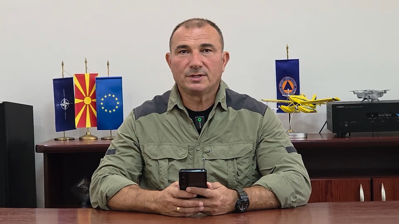 Пожарот кај „Јасен“ ги крена сите три противпожарни авиони