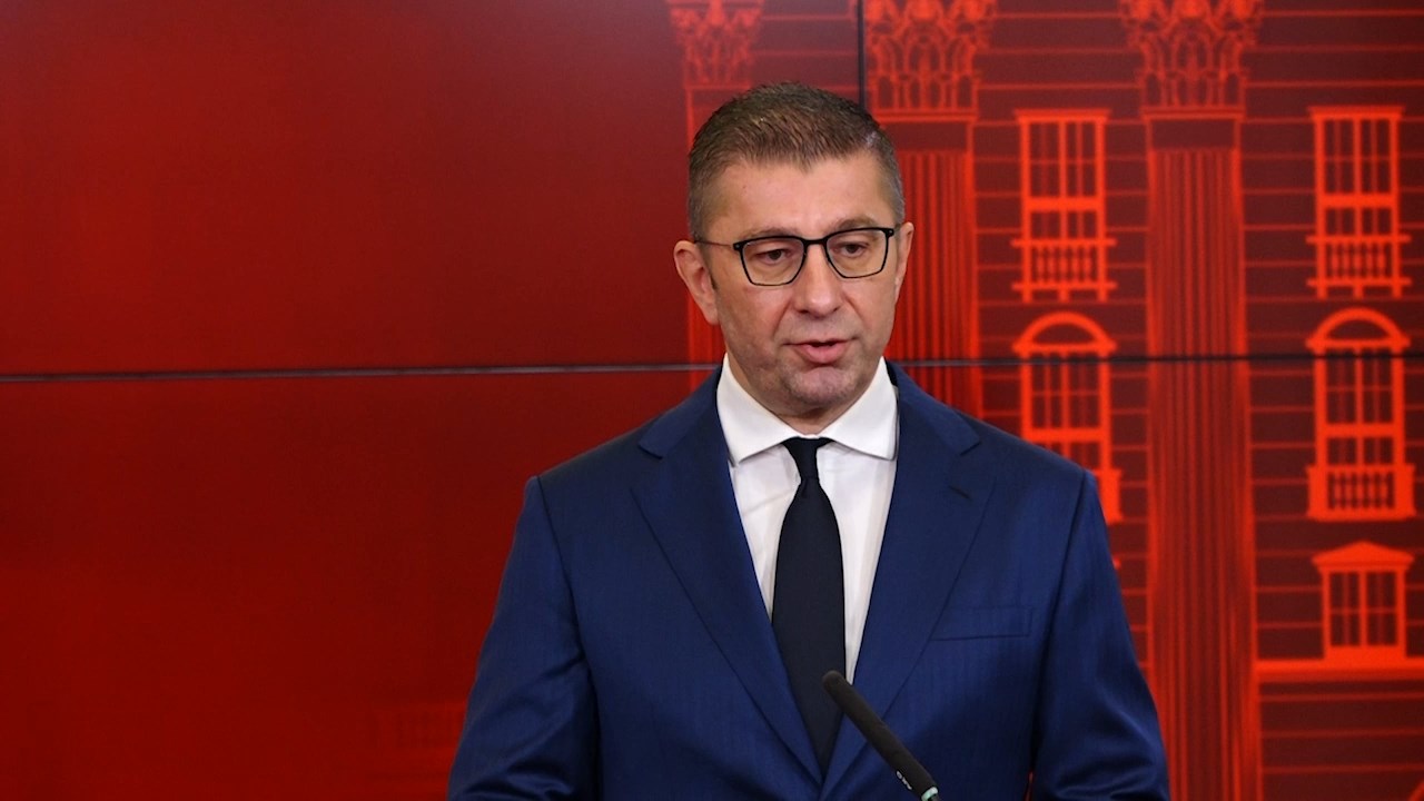 Мицкоски за бегството на Михаилова: Кога тогаш ќе одговара