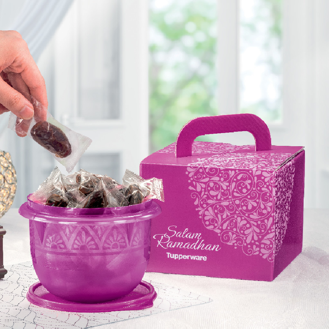 Date-licious Kurma Gift Box | Tupperware Plus