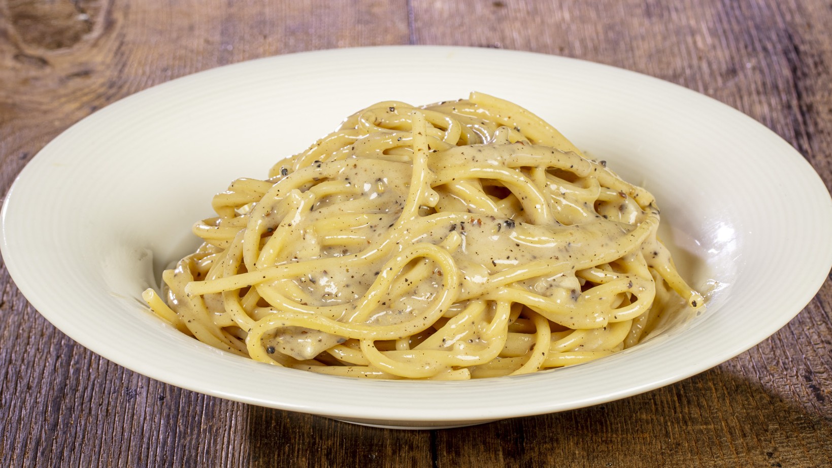 Spaghetti cacio e pepe