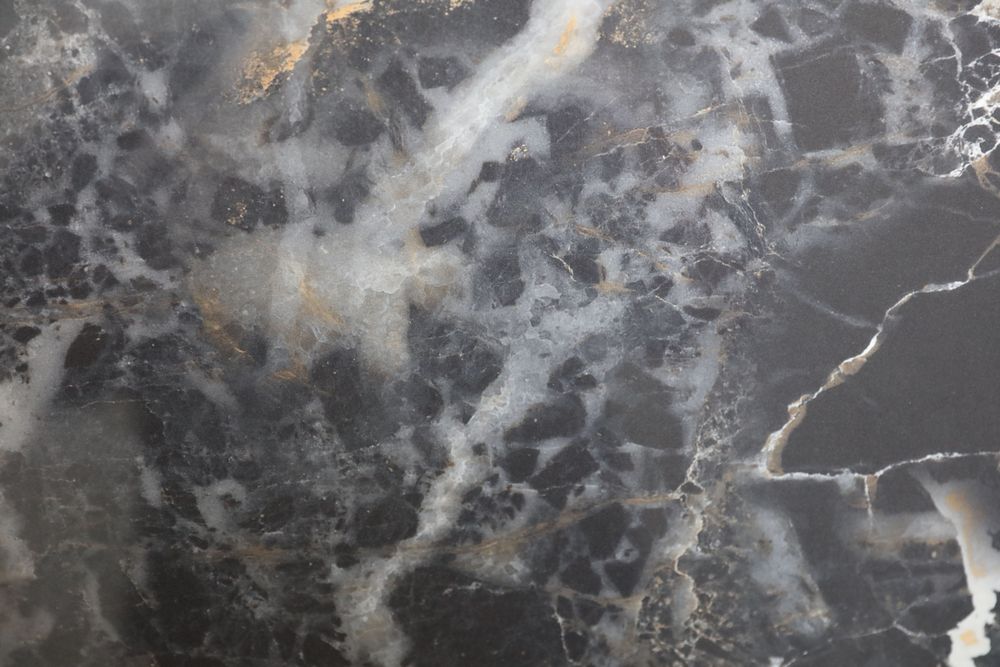 Athens Black Gold — Image 1