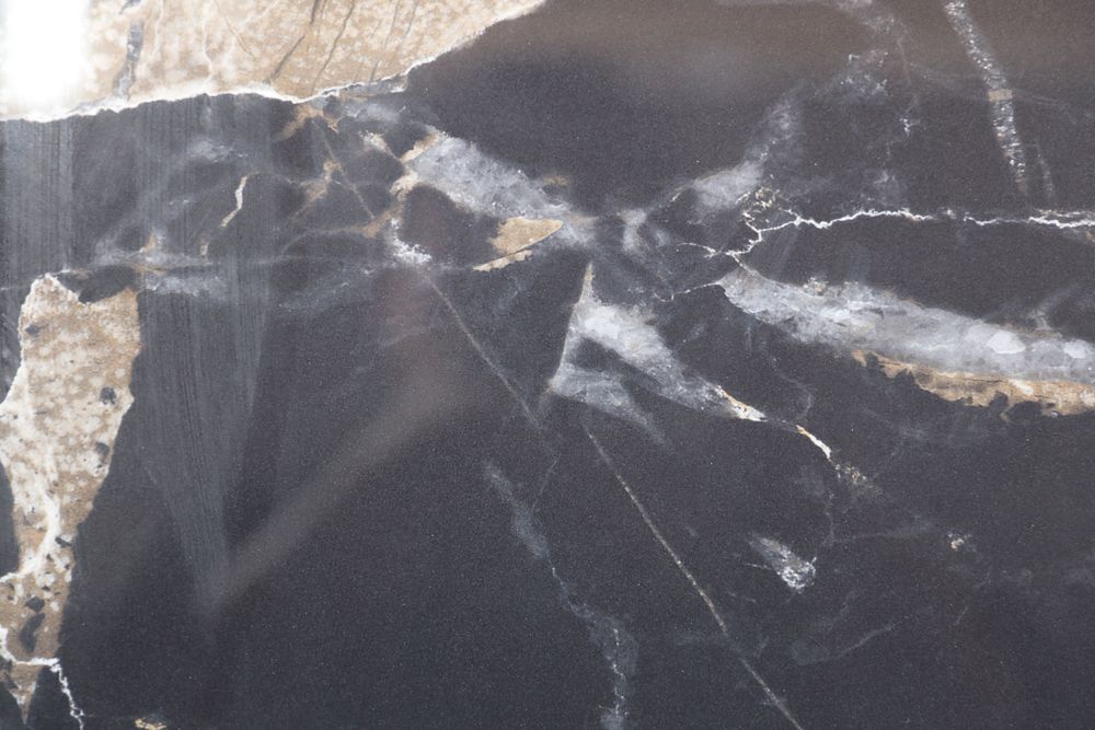 Athens Black Gold — Image 2