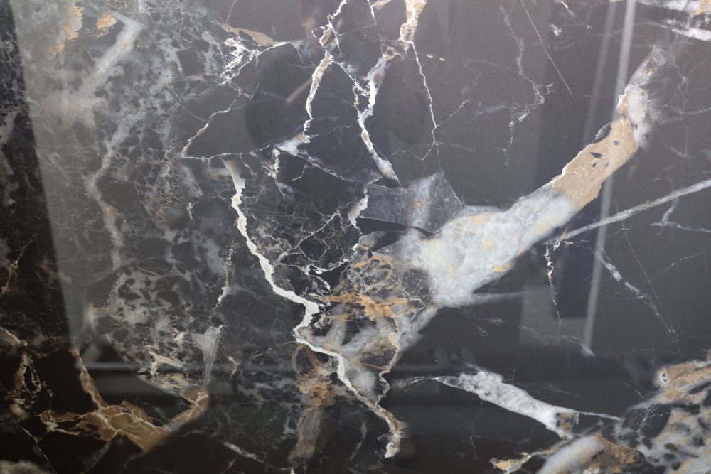 Athens Black Gold — Image 3