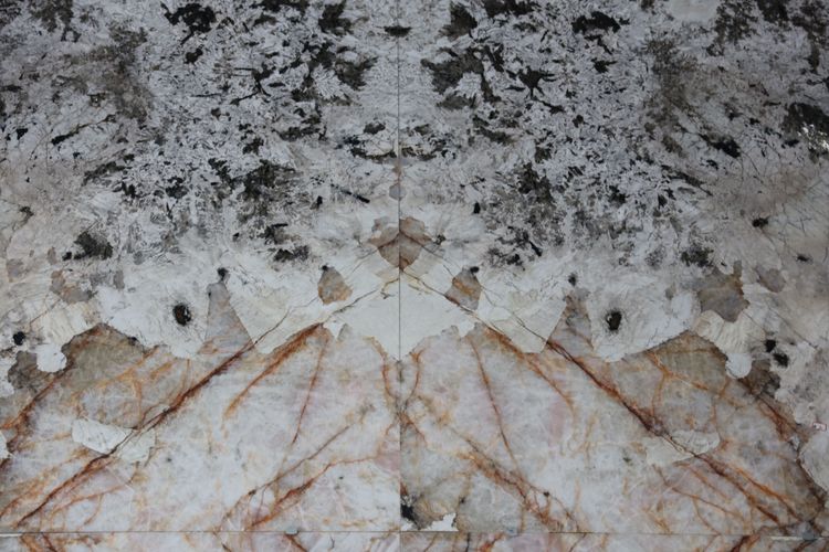 Snow Mountain Silver Fox Marble