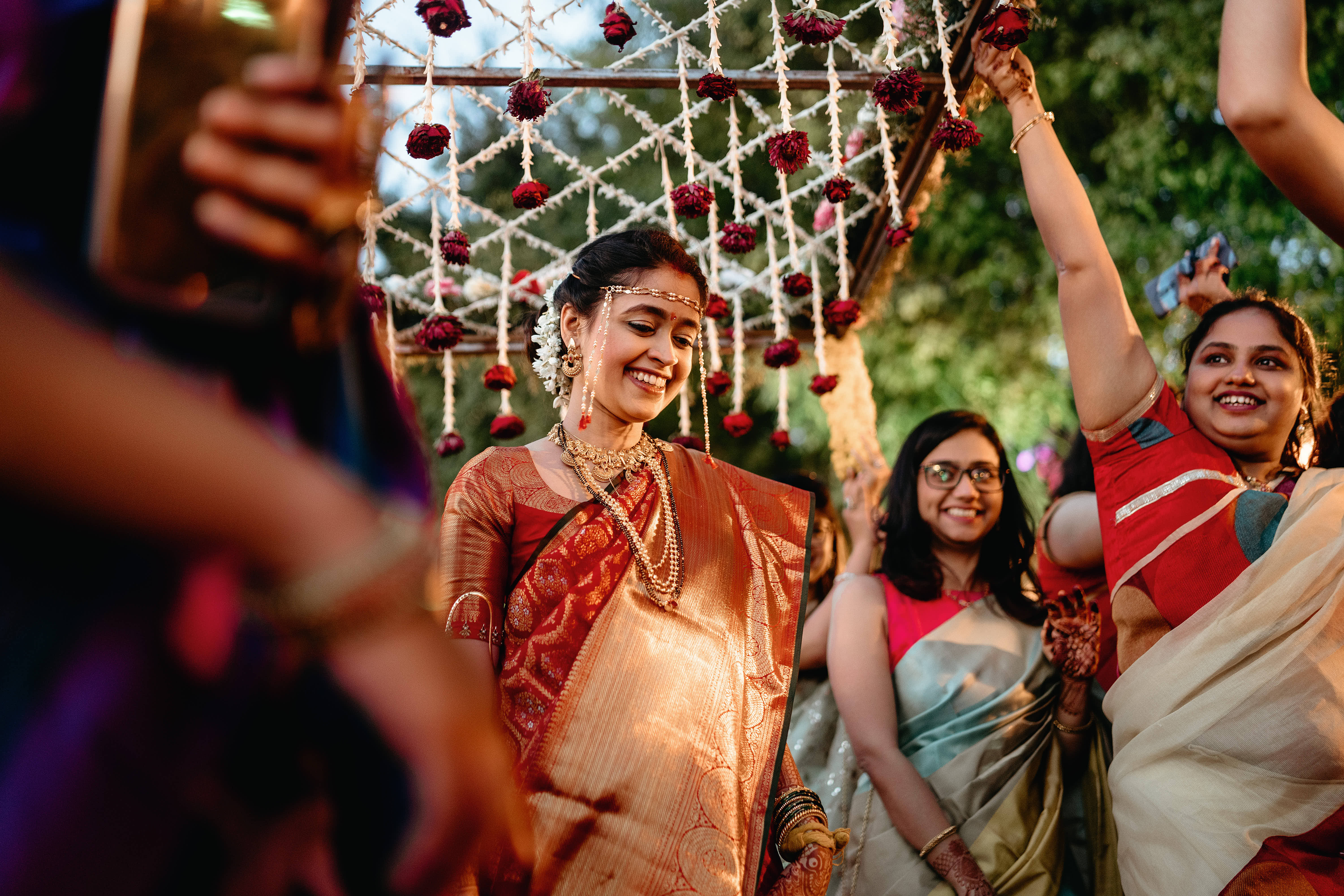 Traditional wedding – frame 10