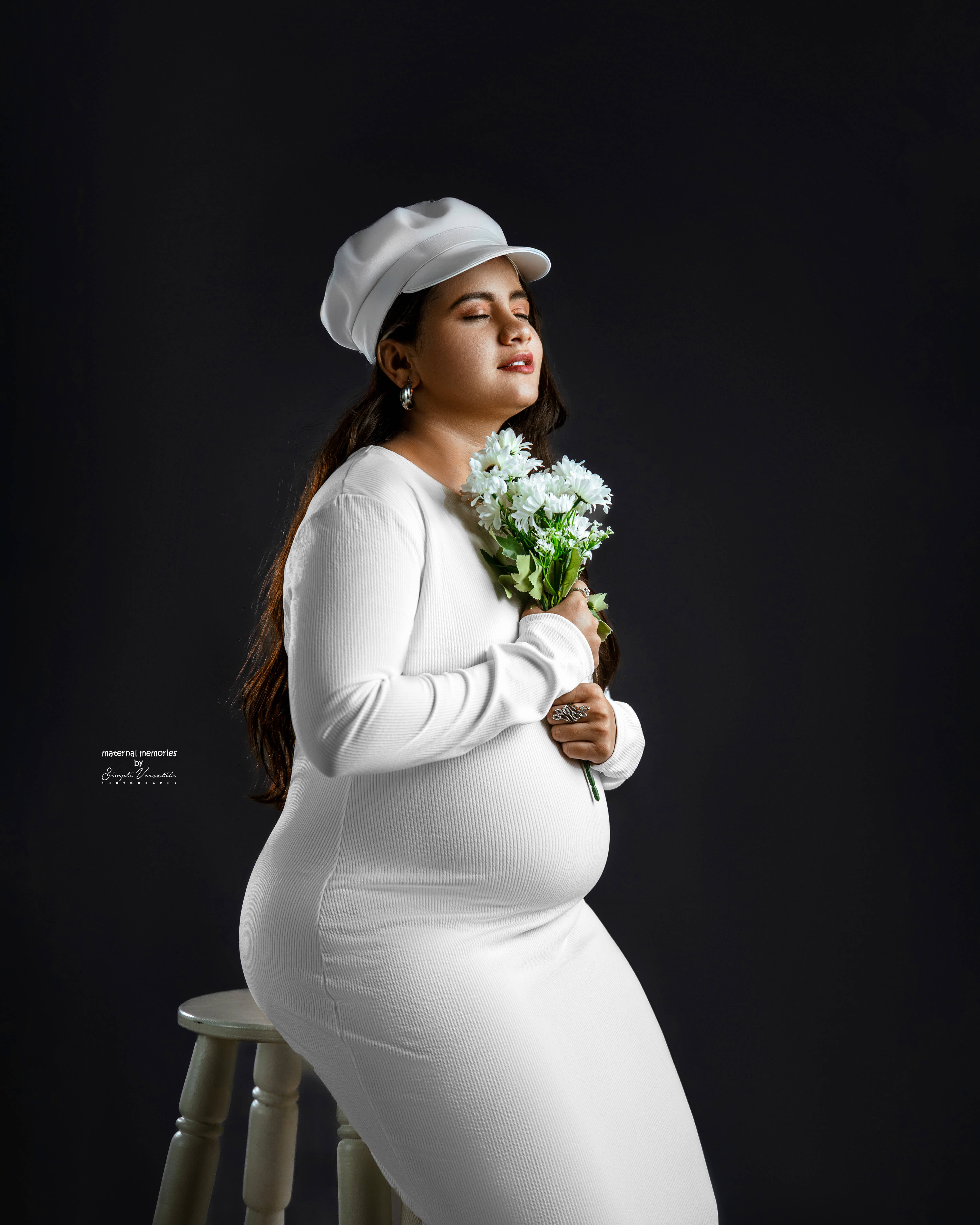 Mother-to-be outdoor maternity portrait