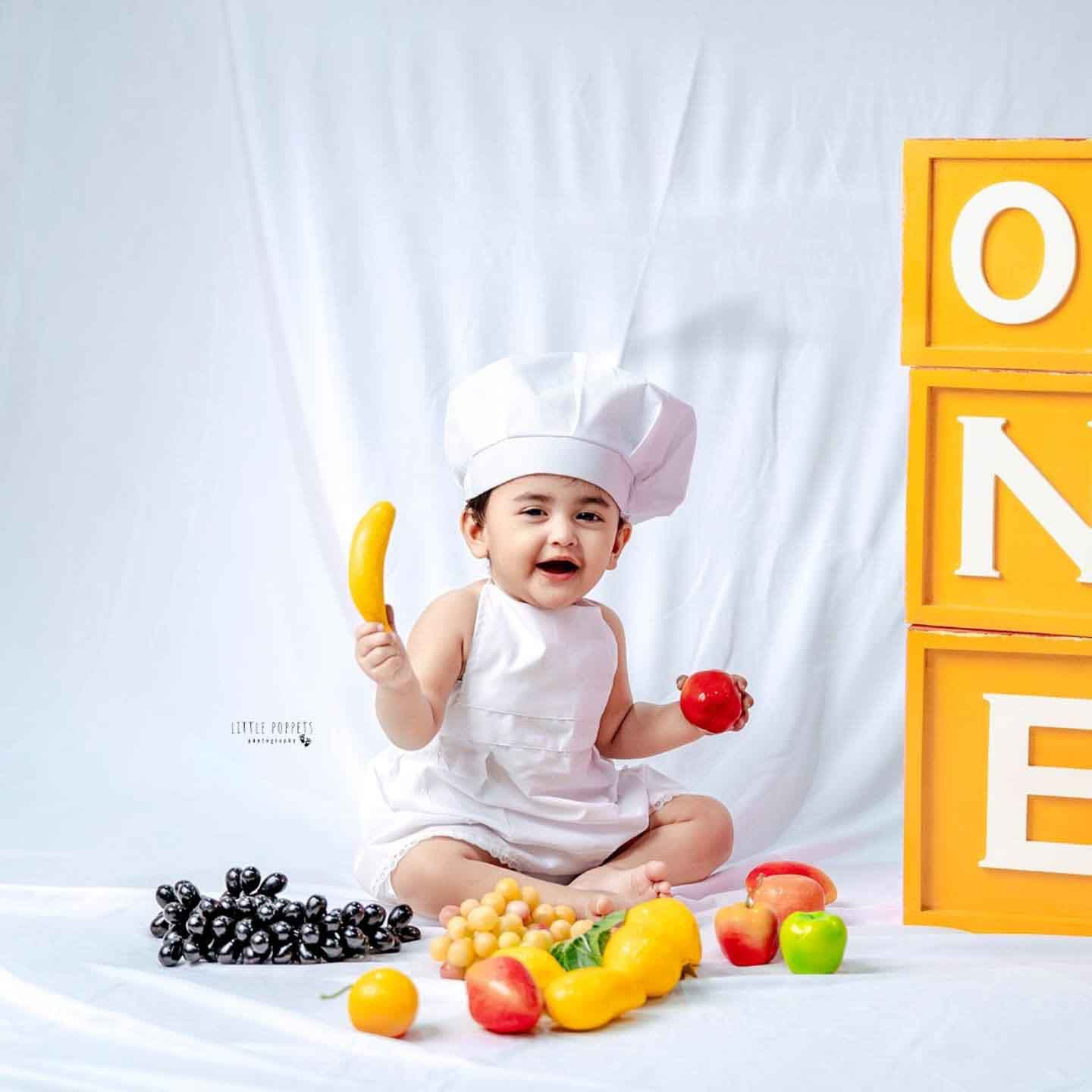 Baby milestone photography