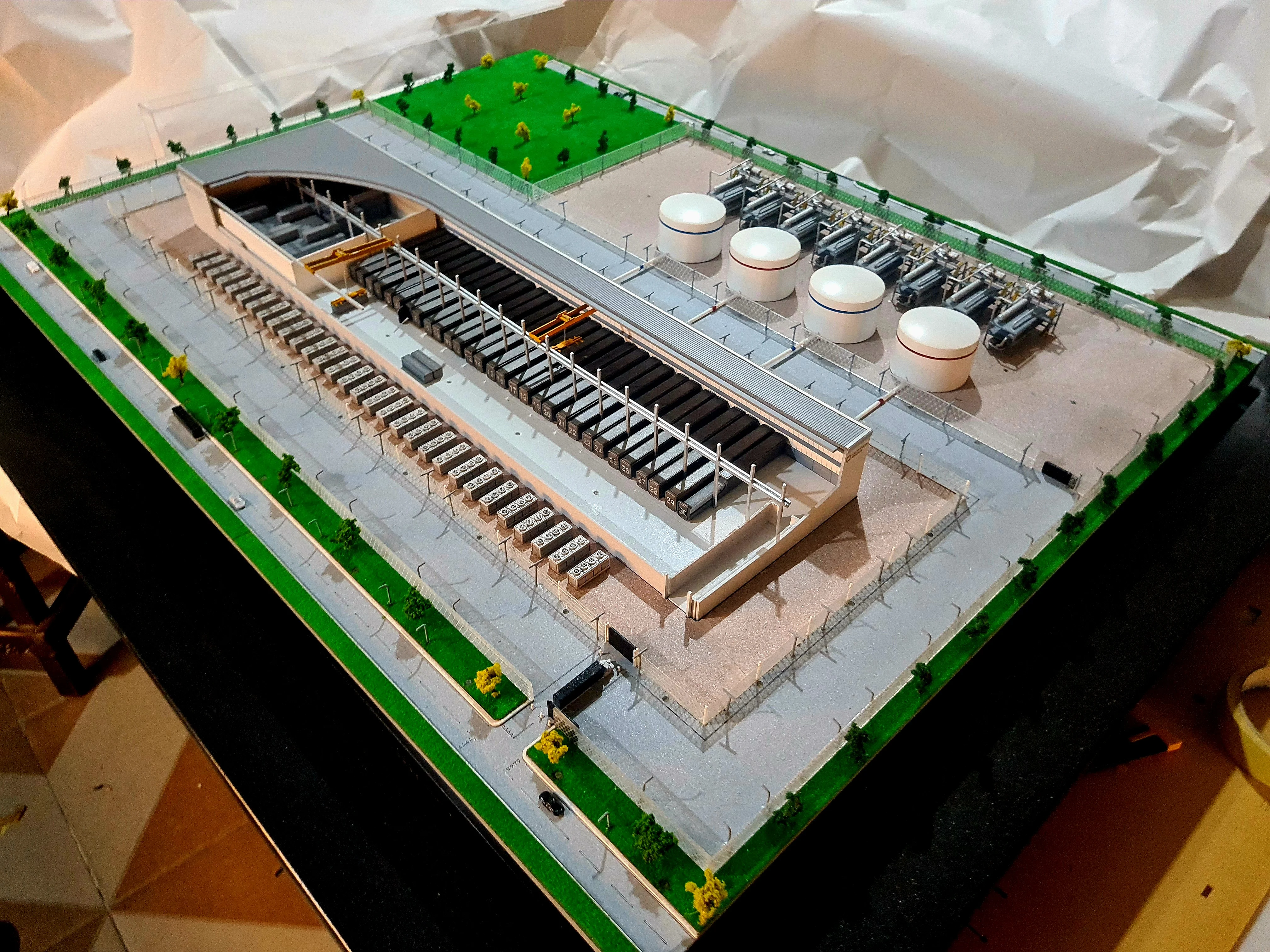 Industrial Scale Model