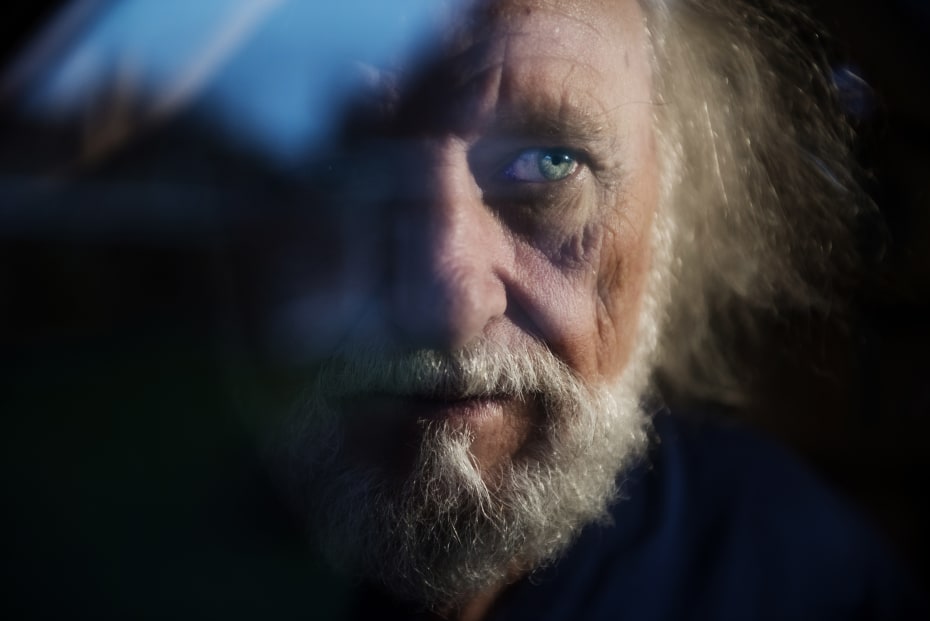 Af den anden verden – anmeldelse: Suveræne Svend Åge Madsen tilbyder os en vej ud af glemslen 