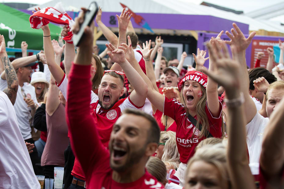 Der skulle halvandet års pandemi og en hedebølge til, at jeg overgav mig til fodboldfesten 