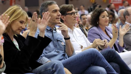 Den spanske premierminister, Pedro Sánchez’, centrum-venstre-parti PSOE er nu det største i det catalanske parlament.