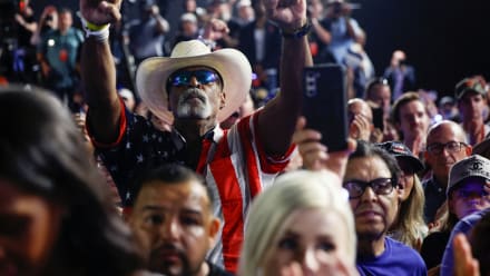 Støtter af præsidentkandidat Kamala Harris til et arrangement den 10. oktober i Arizona.