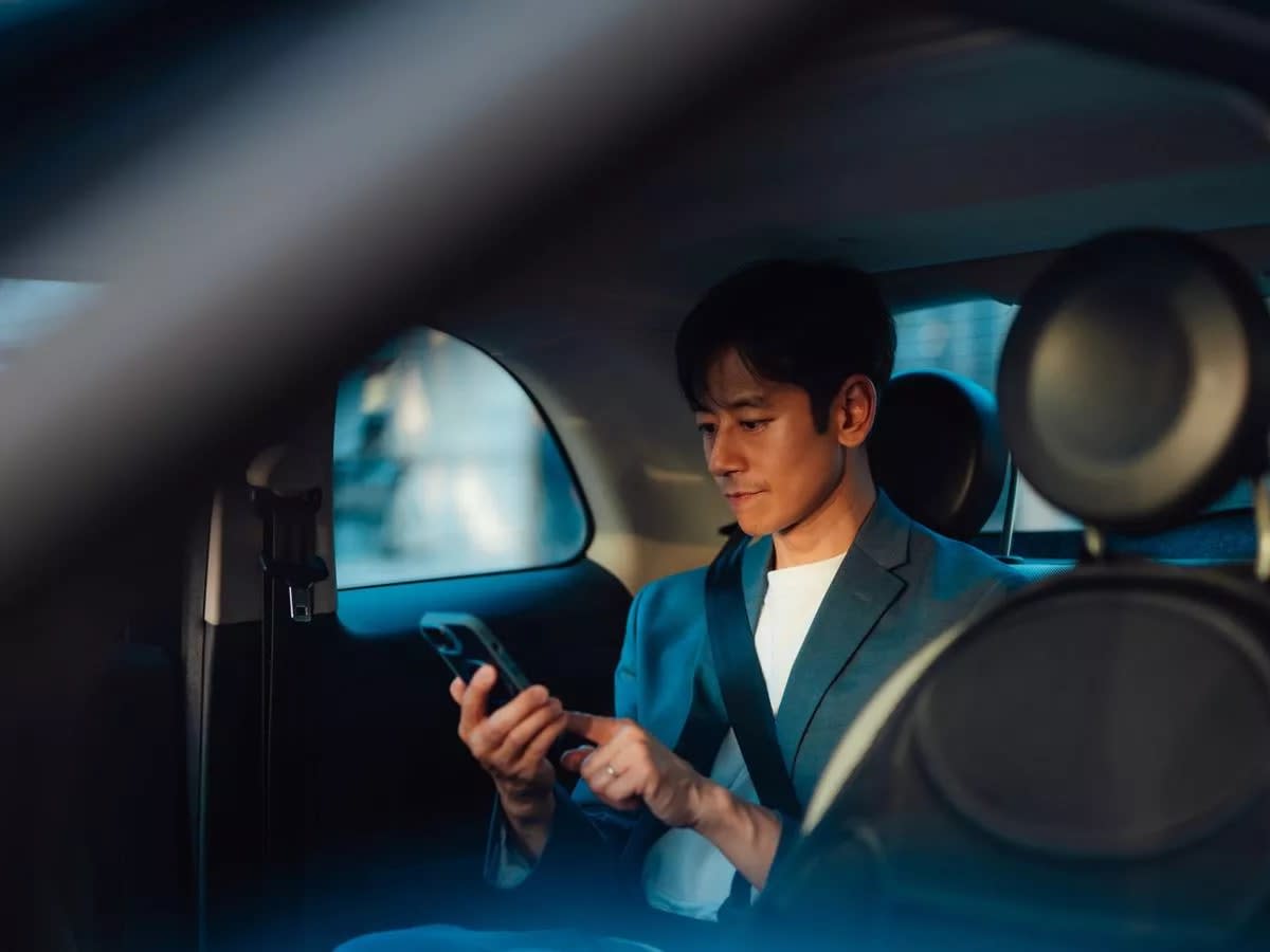 Phone rule at airport security could prevent you boarding your flight