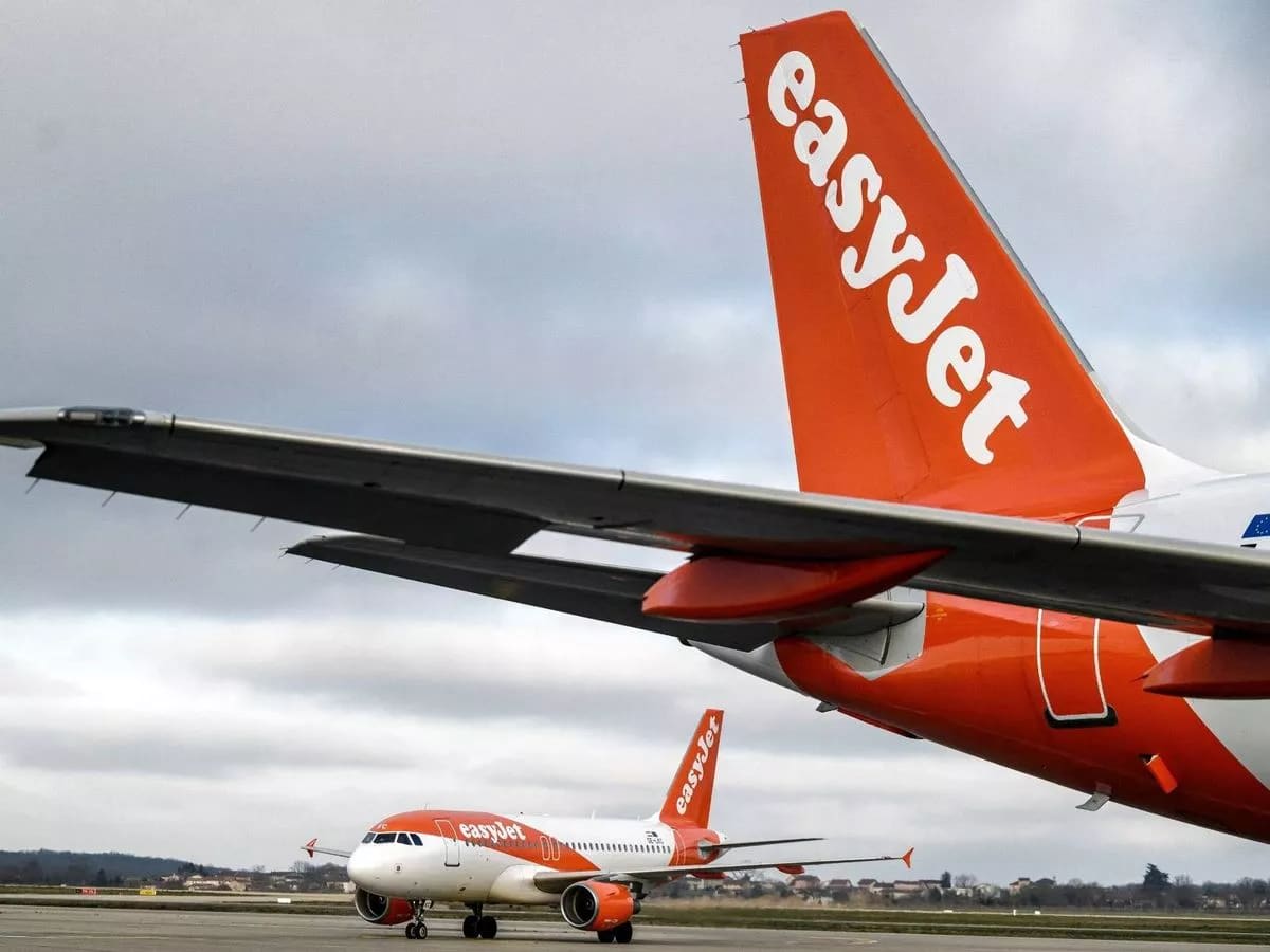 easyJet flight delayed 12 hours after passenger death aboard aircraft