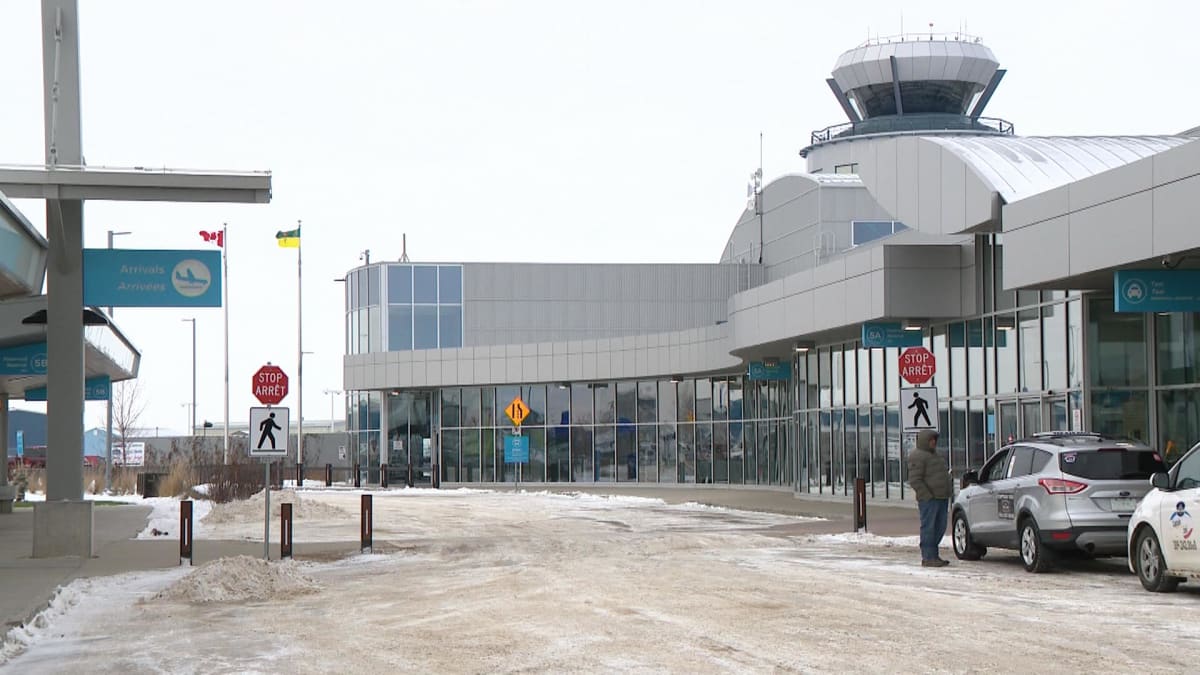 Saskatchewan Airports Report Significant Passenger Uptick Amid Peak Holiday