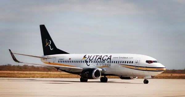 Rutaca Airlines Defies US Warning, Restores Critical Venezuela-Panama Flight Link.