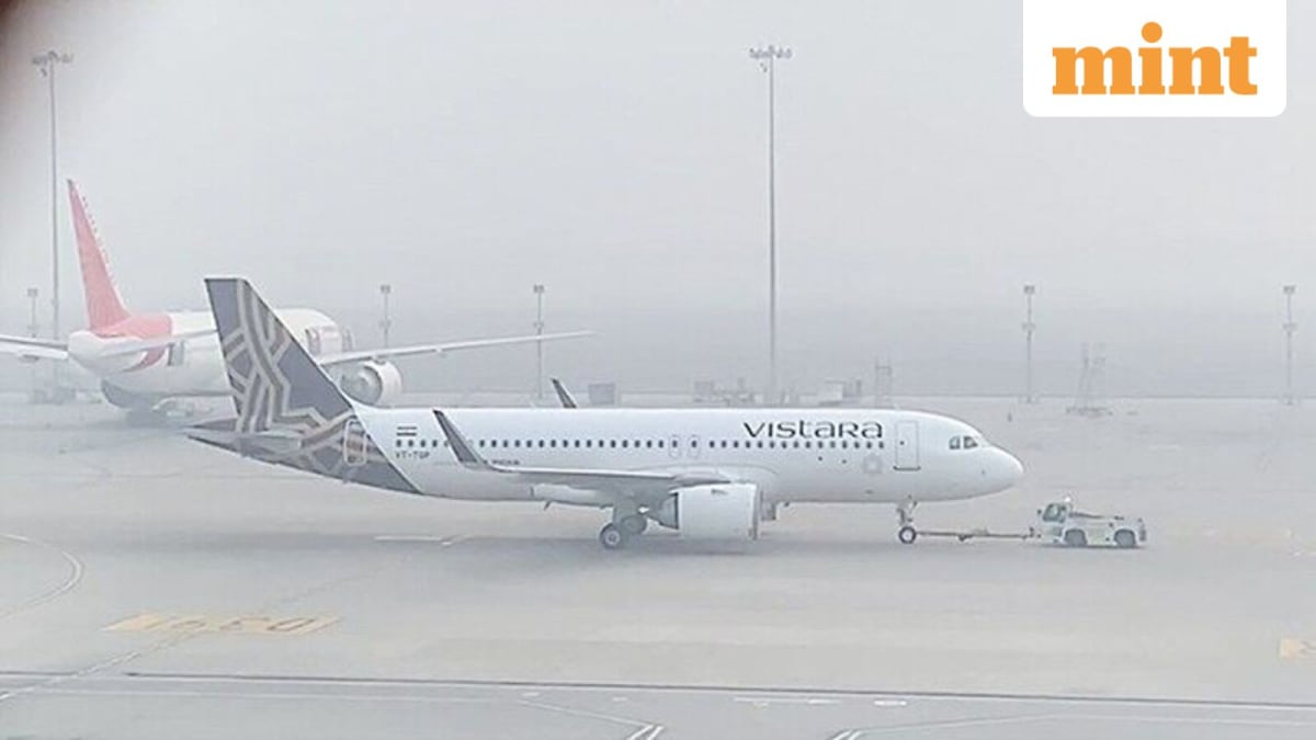 Dense fog forces cancellation of 130 flights at Delhi IGI Airport.