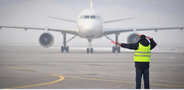 IATA Urges Enhanced Aircraft Safety Systems Amid 5G/6G Expansion: Implications for Airlines and Investors