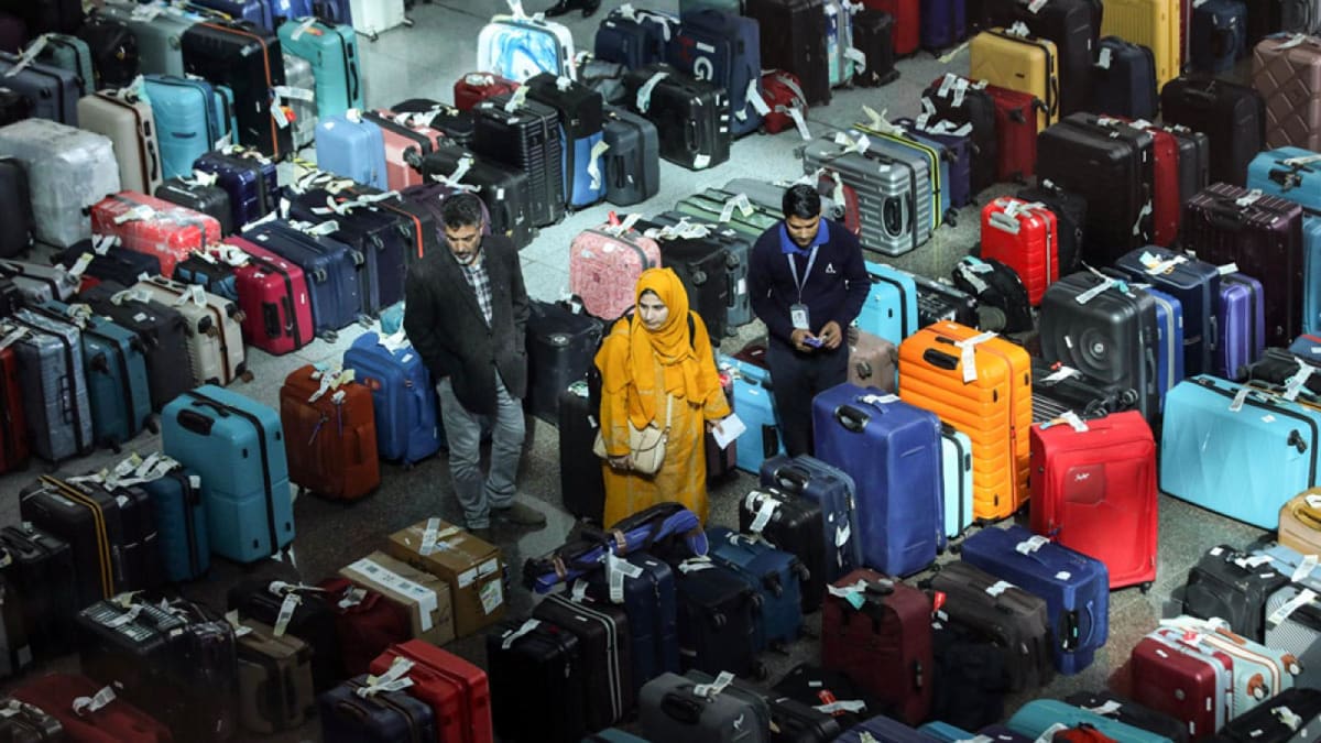 Indian DGCA Suspends Four Inspectors Amid IndiGo Flight Chaos