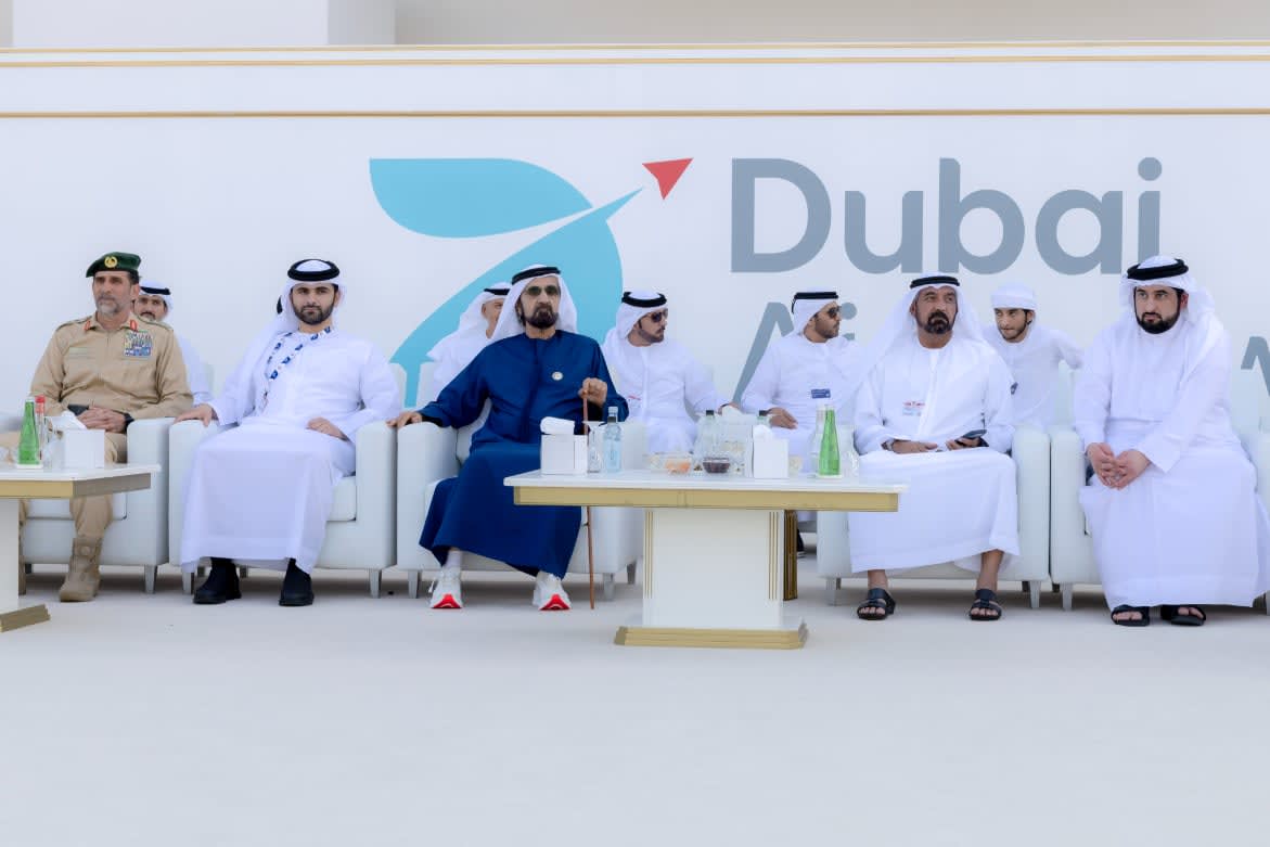 Mohammed bin Rashid Inspects Dubai Airshow