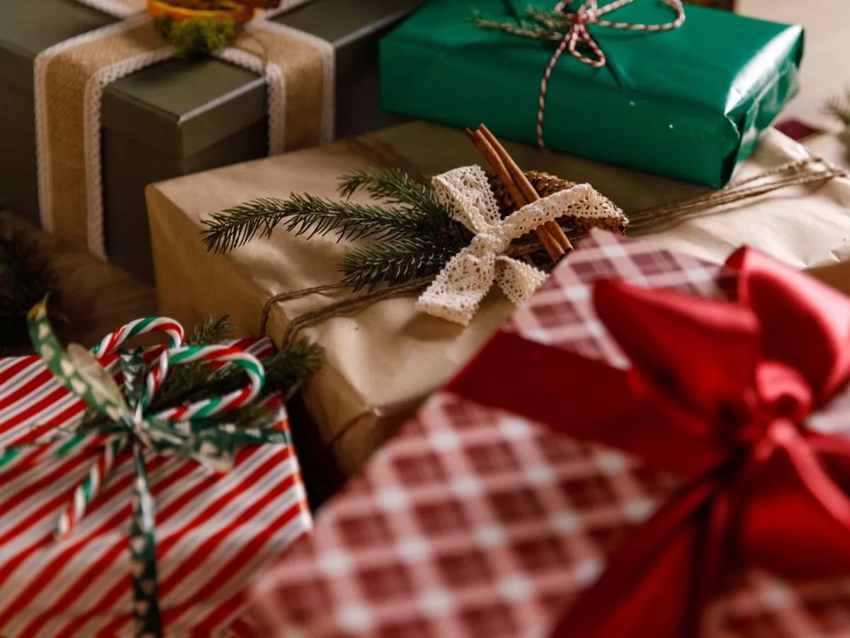 Holiday travelers risk missing flights due to common Christmas gift packing errors