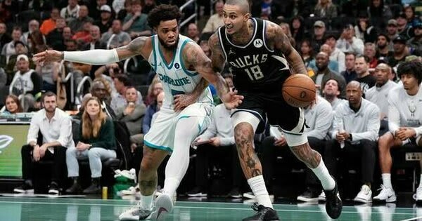 Kyle Kuzma, Bucks pull away from Hornets in OT