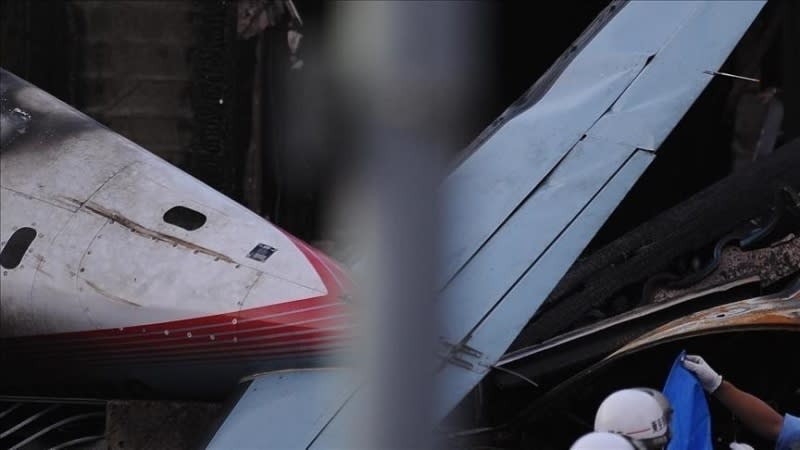 Suspect arrested after trespassing and damaging a Cessna at Van Nuys Airport