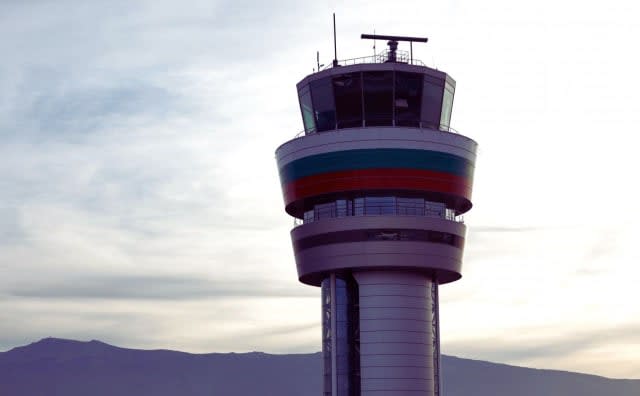 Near 100 km/h Gusts Disrupt Flights and Redirect Aircraft at Sofia Airport